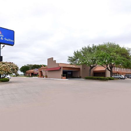 Americas Best Value Inn And Suites Вікторія Екстер'єр фото