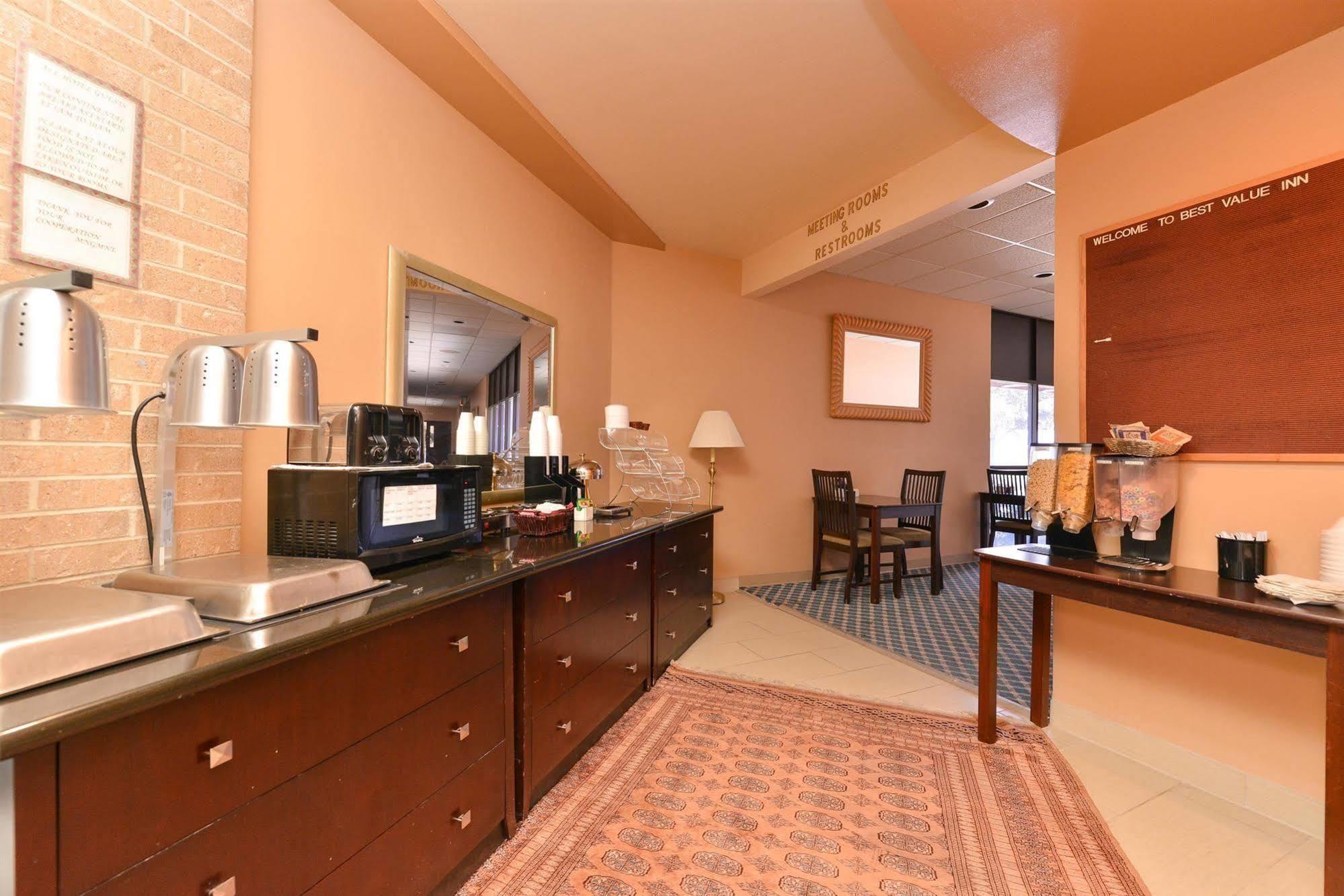 Americas Best Value Inn And Suites Вікторія Екстер'єр фото